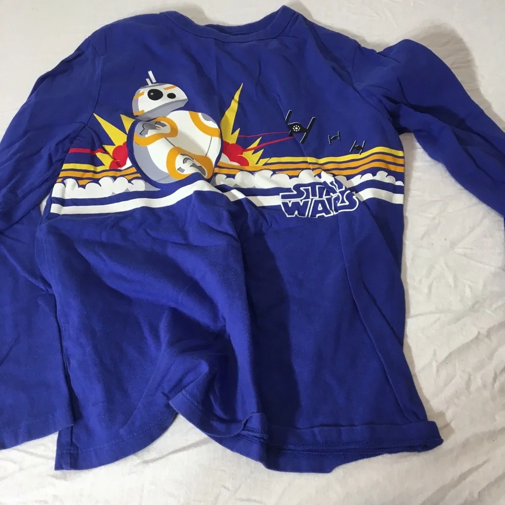 GAP Star Wars 3 tee’s, sweatshirt, pajamas used